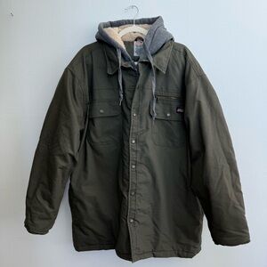 Dickies Men's Quilt Lined Green Jacket with Sherpa Hood